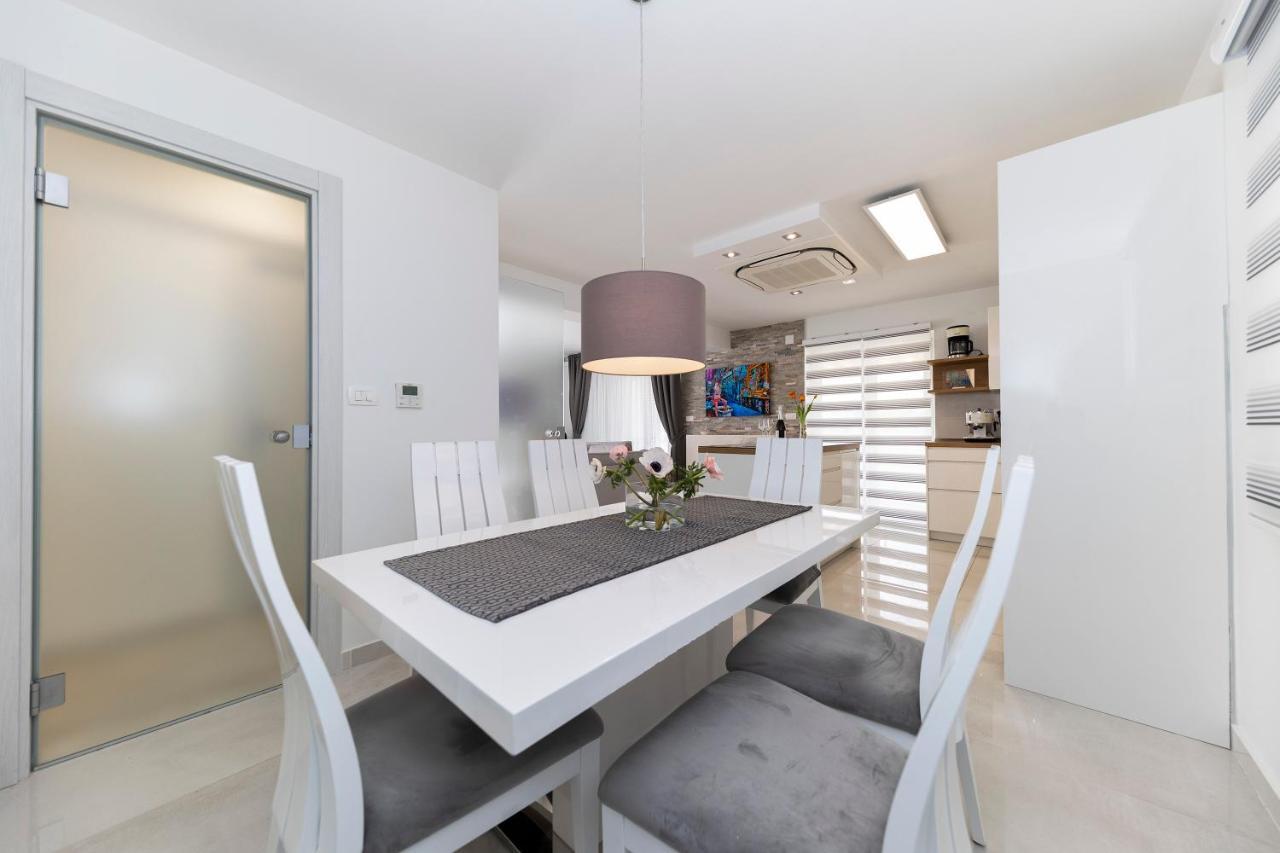 Joy 1 Apartment 노바야 외부 사진